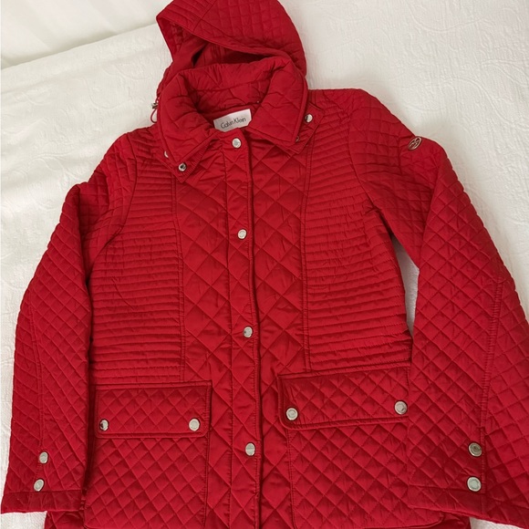 Calvin Klein Red Quilted Puffer Jacket size M - Picture 2 of 13